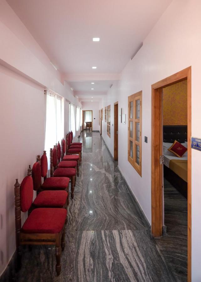 Hotel Wayanad Stay Калпетта Экстерьер фото